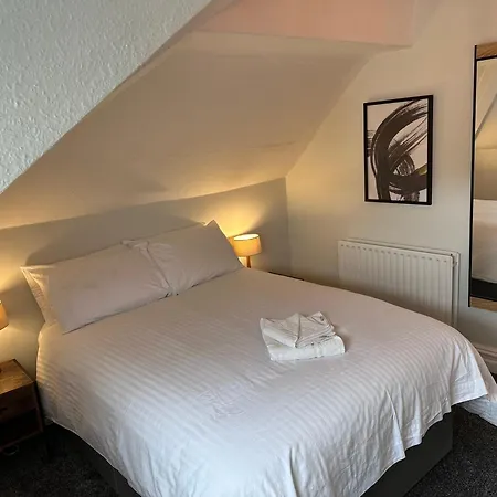 Waverley Hotel 3*