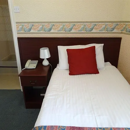 Waverley Hotel